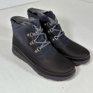 Women’s Chaco Boots Size 8